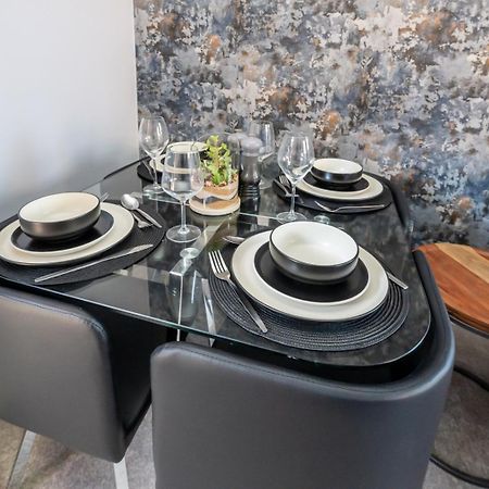 Relaxing Town Centre House - Perfect For Exploring Villa Shrewsbury Bagian luar foto